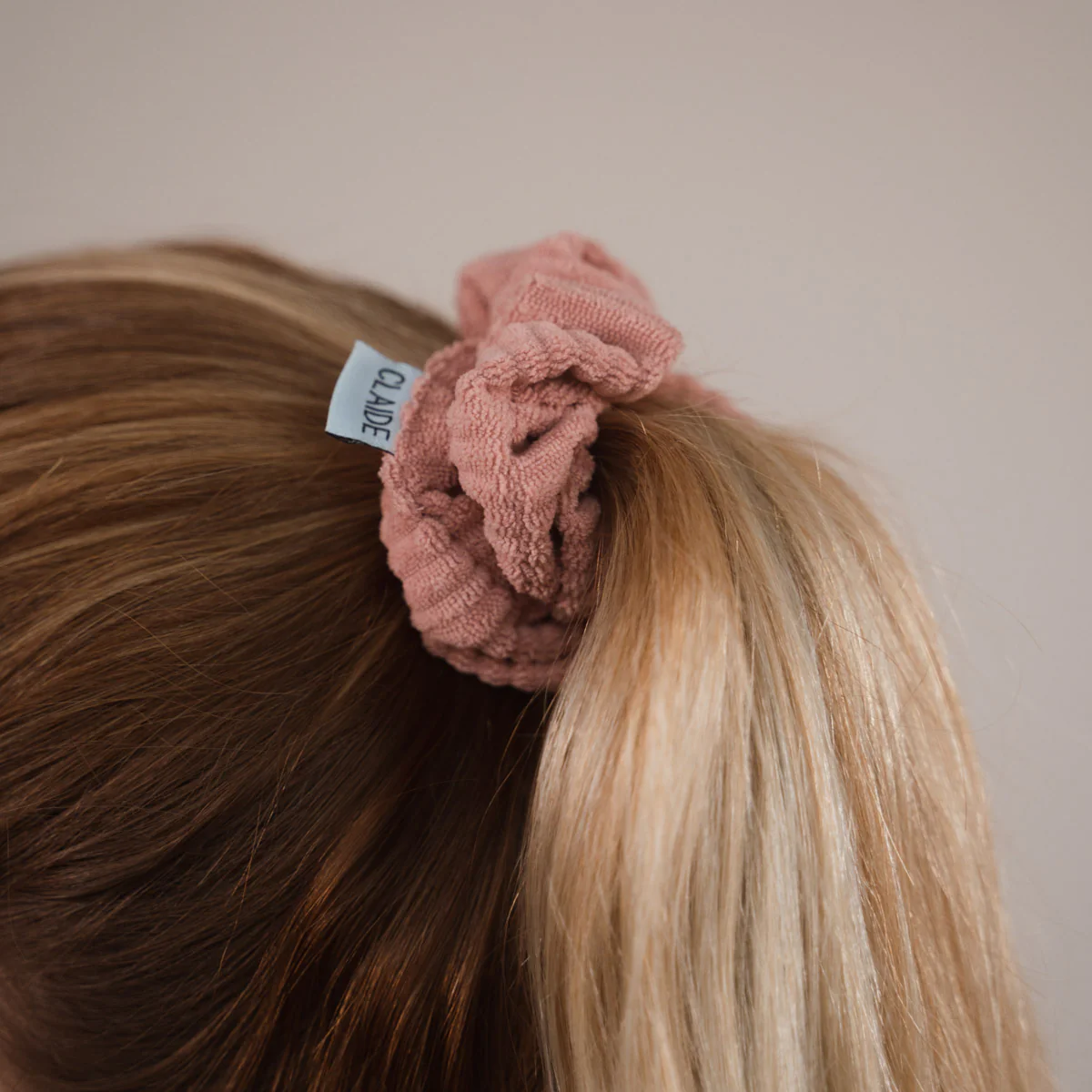 Aline Scrunchie - Image 3