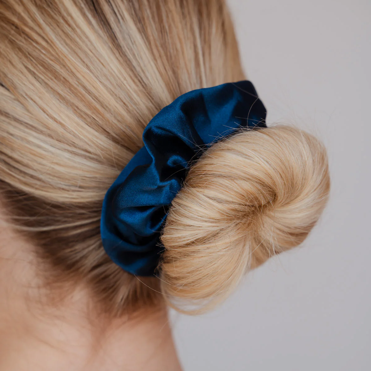 Allegra Scrunchie - Image 3