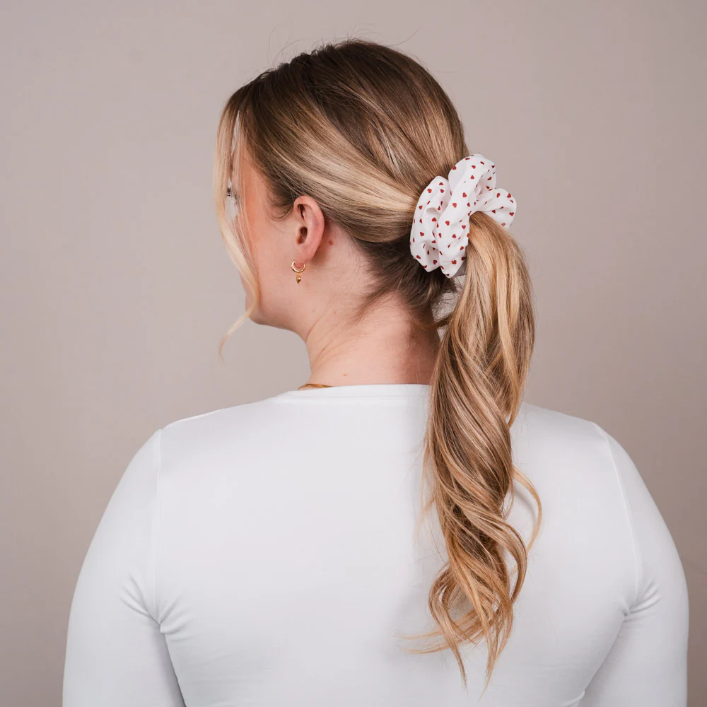 Amora Scrunchie - Image 4