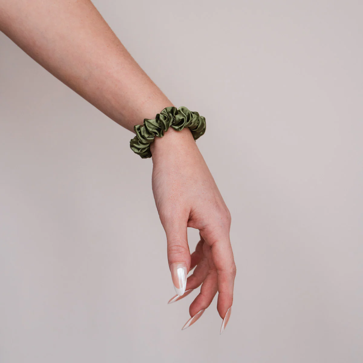 Beatrix Scrunchie - Image 6