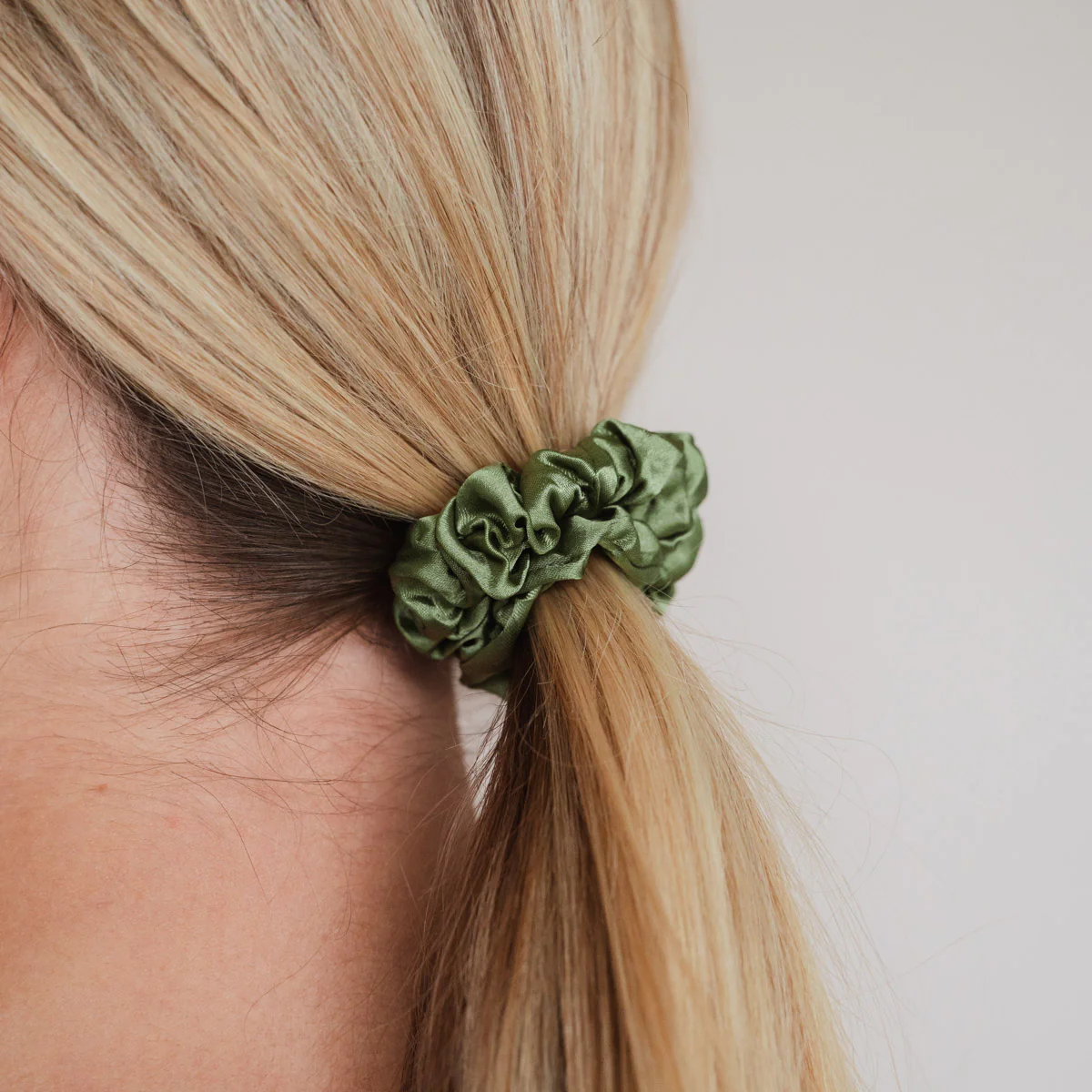 Beatrix Scrunchie - Image 8