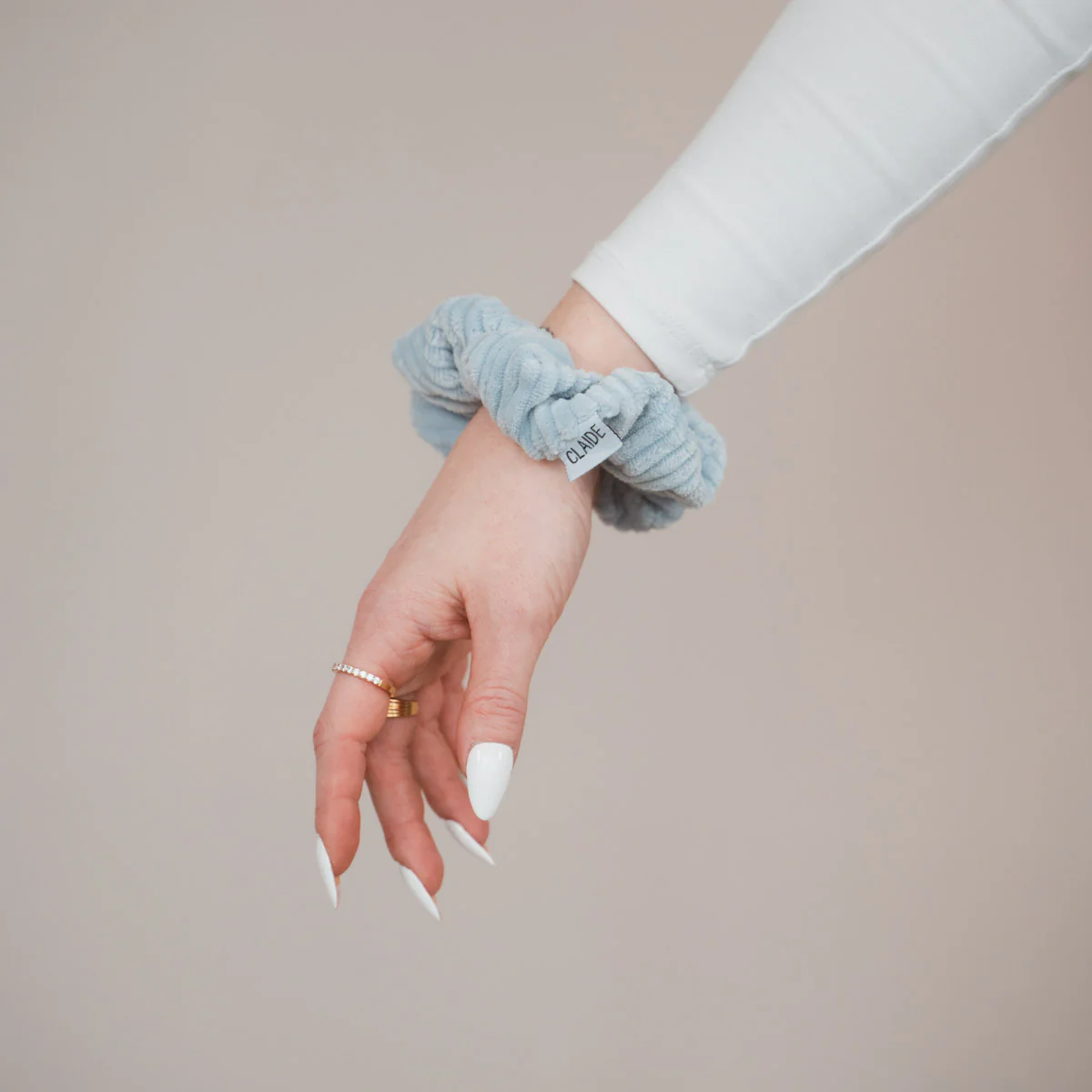 Denise Scrunchie - Image 4