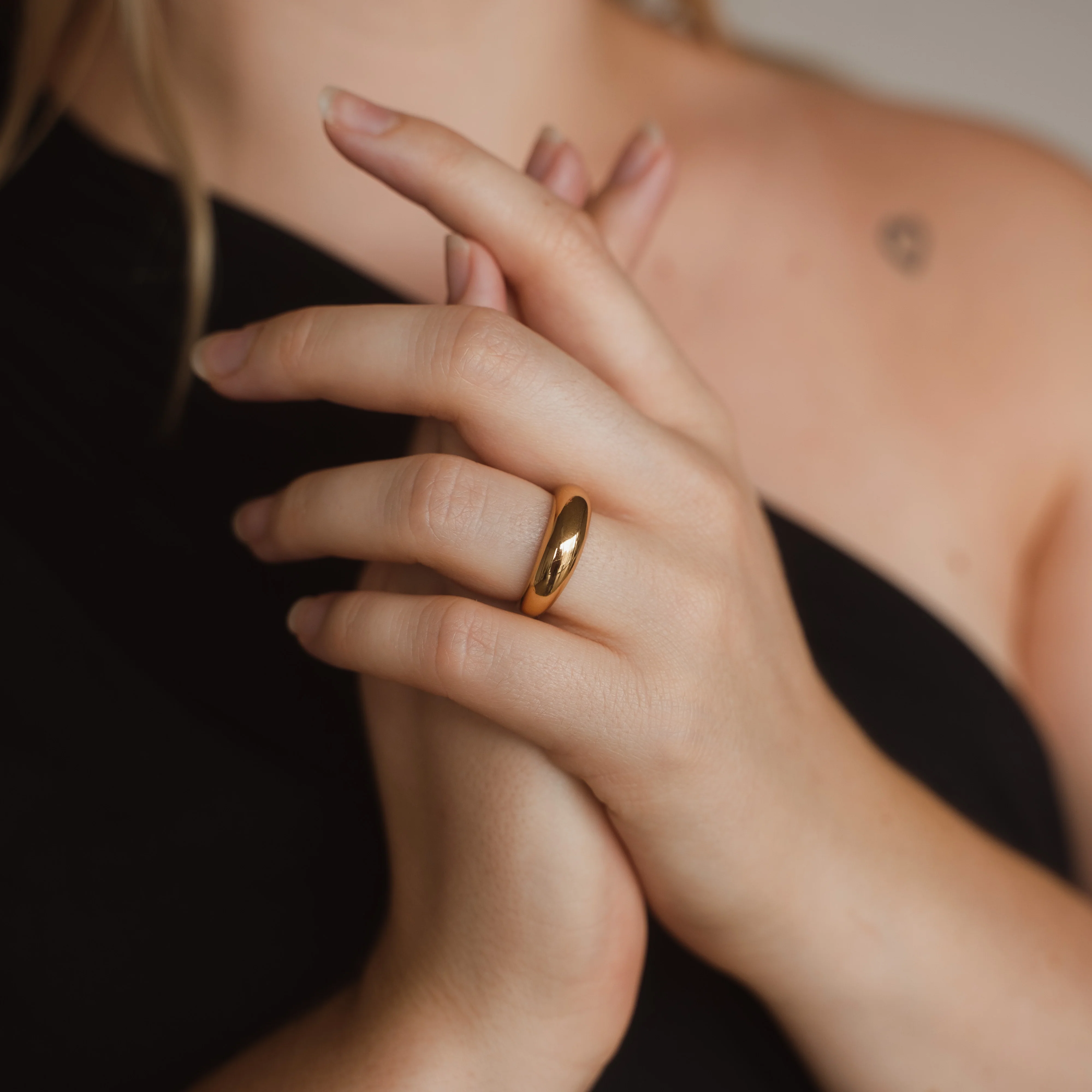Ebony Ring - Image 2