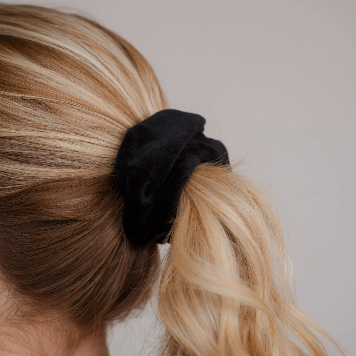 Elara Scrunchie - Image 3
