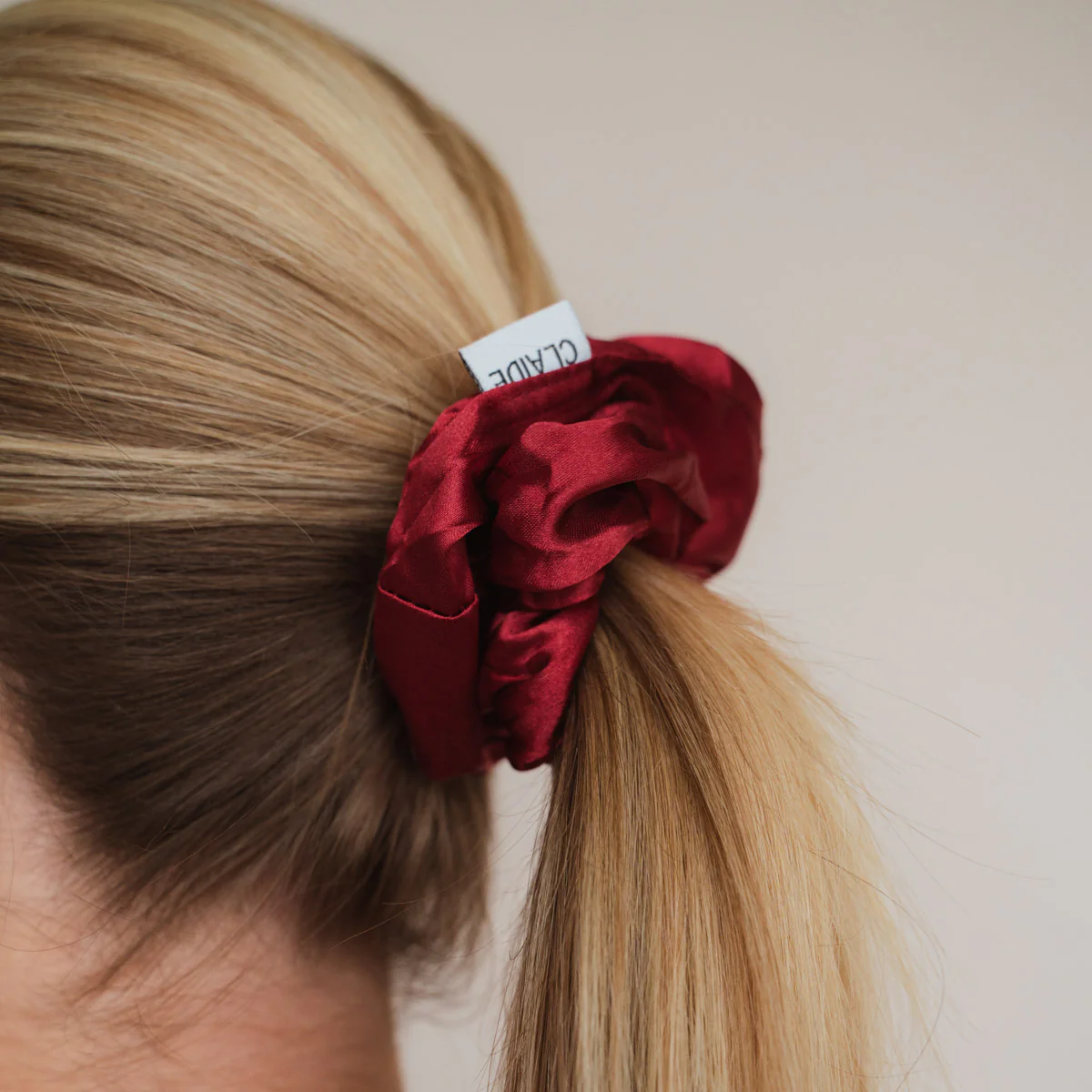Elisabeth Scrunchie - Image 8