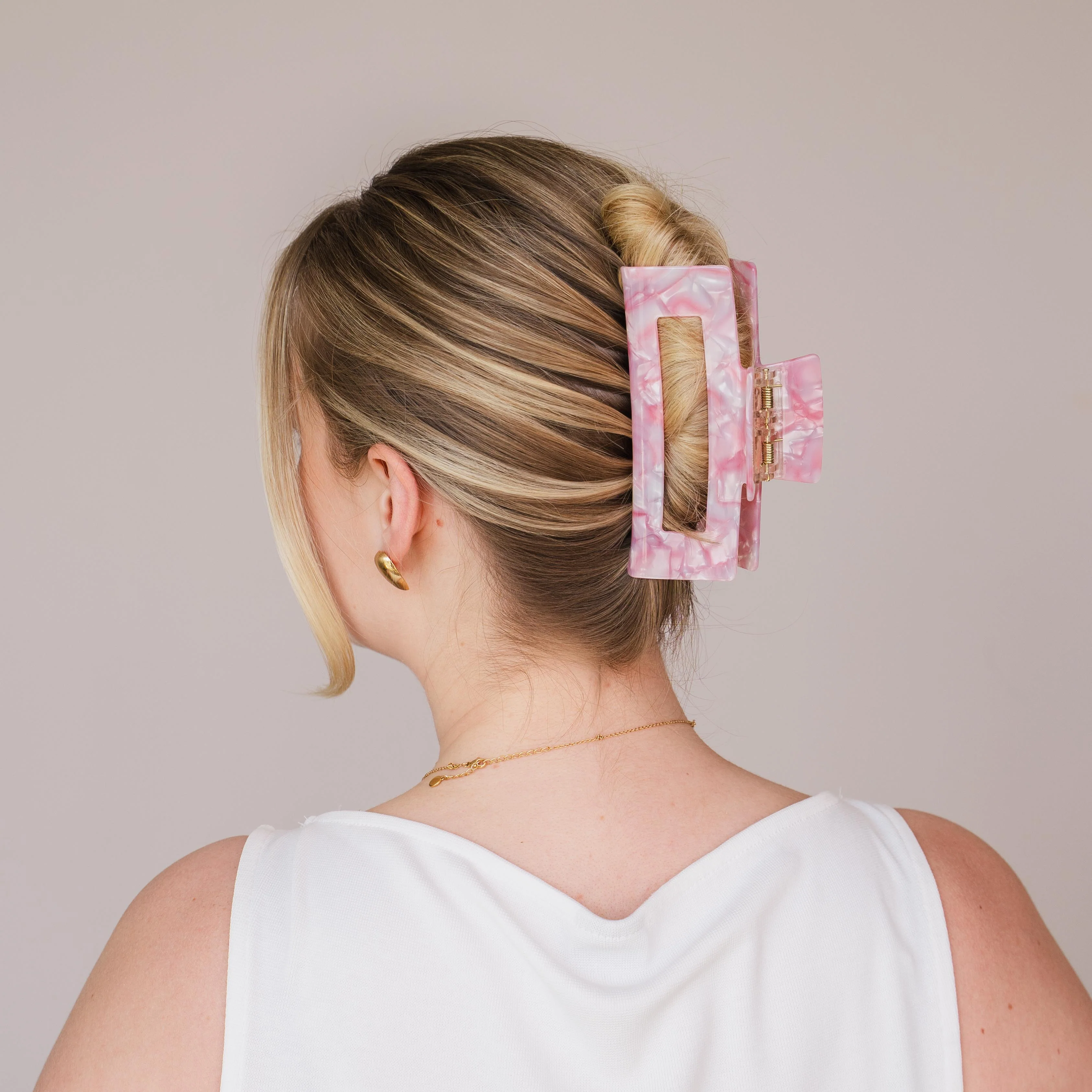 Giulia Haarklammer - Image 4