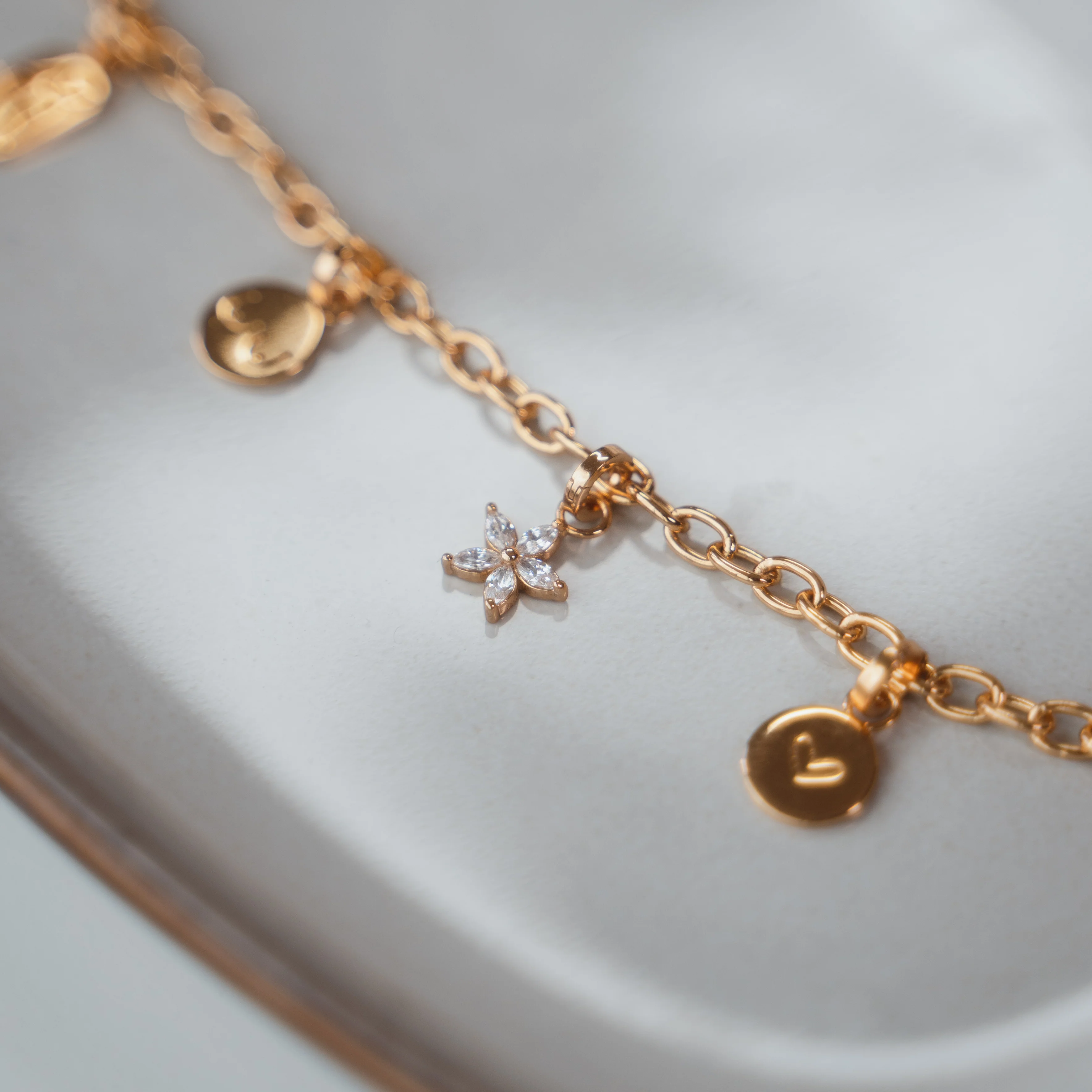 Hana Charm-Anhänger - Image 5