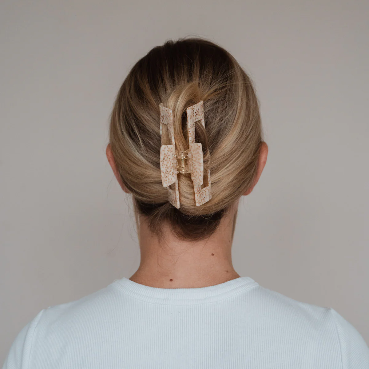 Isabel Haarklammer - Image 8