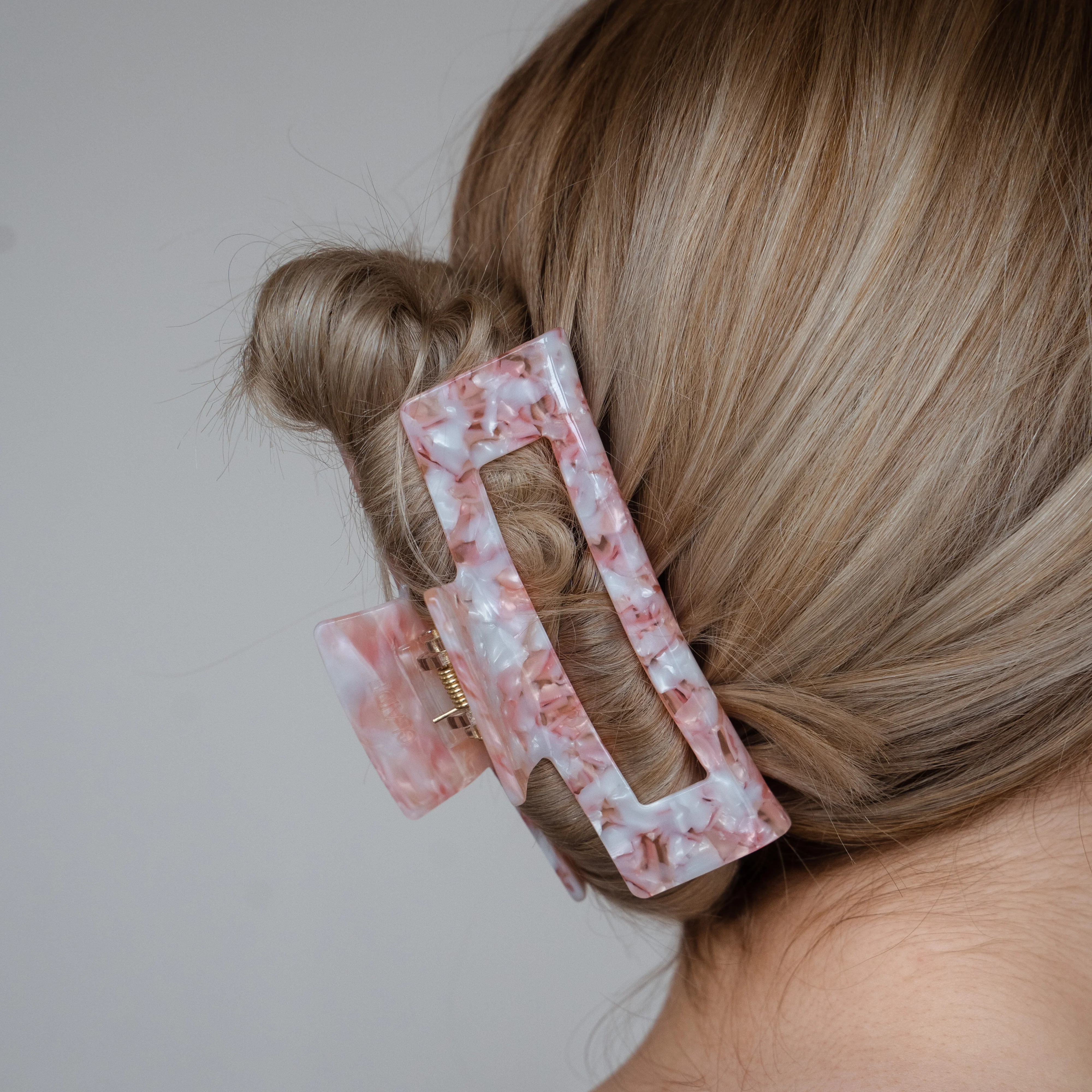 Jara Haarklammer - Image 3