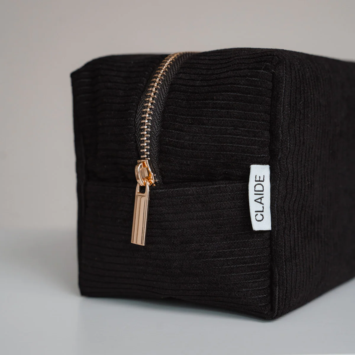 Kosmetiktasche aus Cord - Image 21