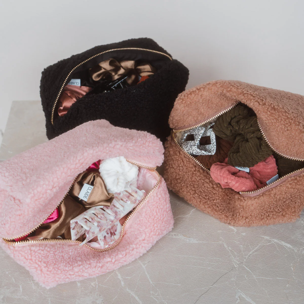 Kosmetiktasche aus Teddyfleece - Image 12