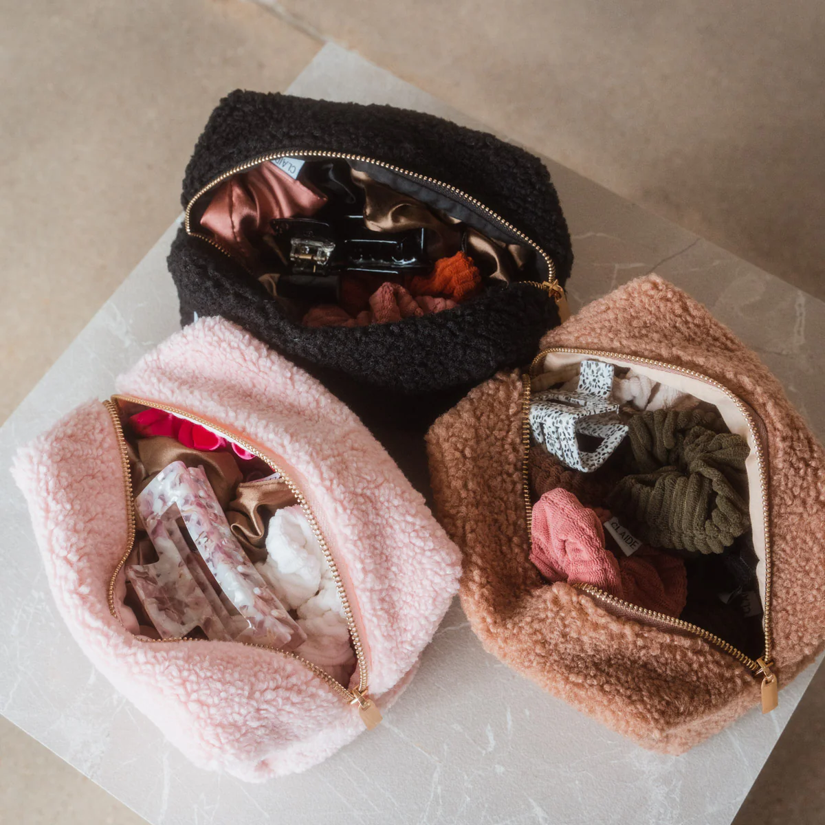Kosmetiktasche aus Teddyfleece - Image 19