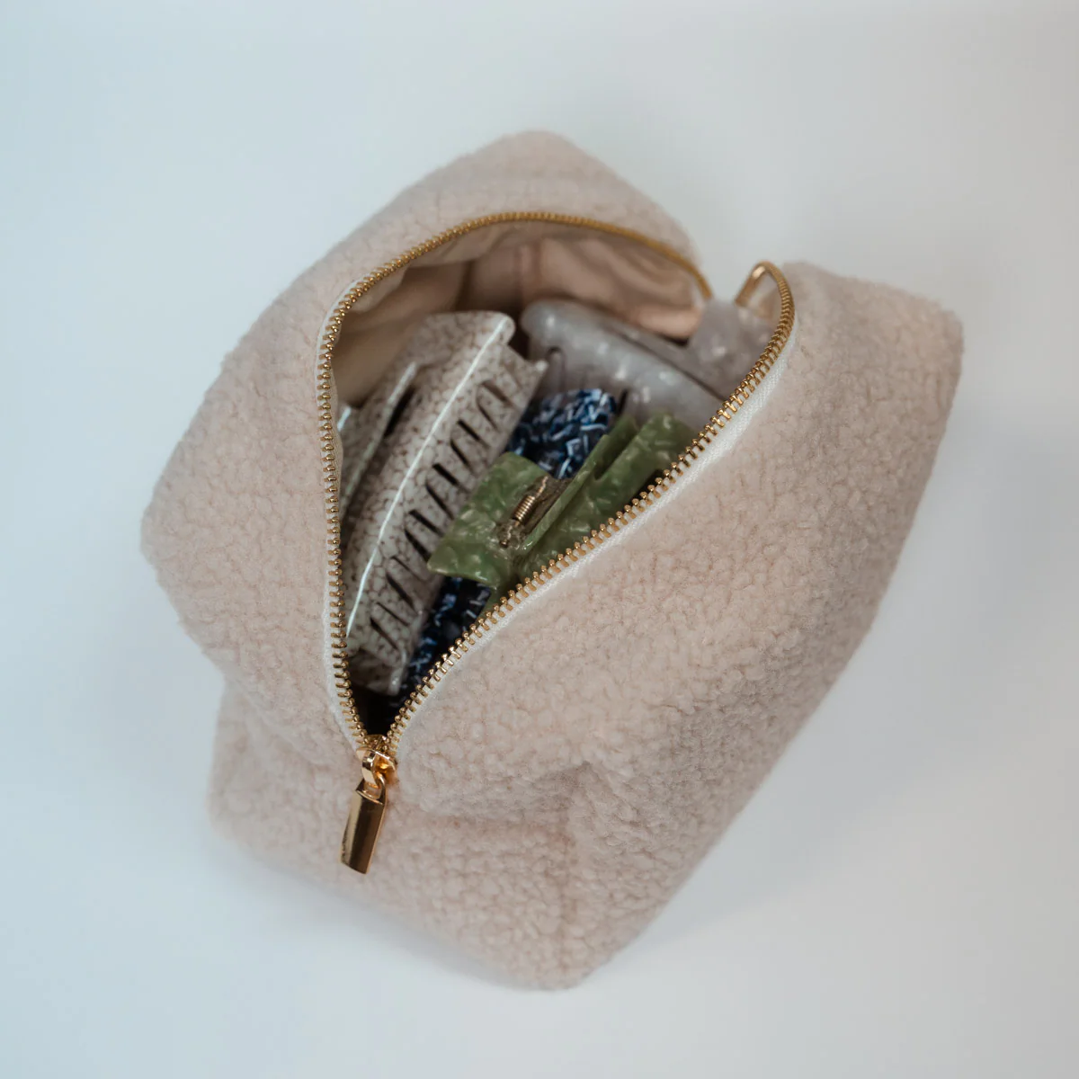 Kosmetiktasche aus Teddyfleece - Image 4