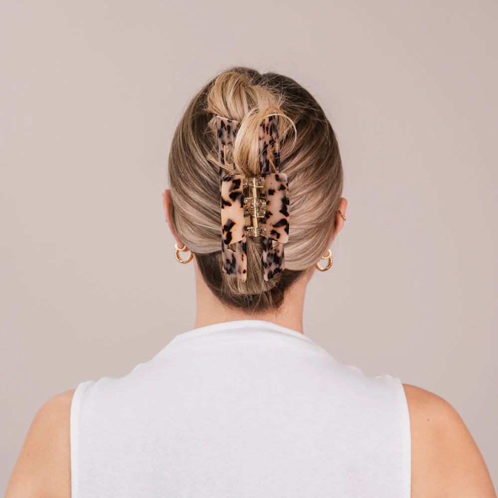 Lenora Haarklammer - Image 3