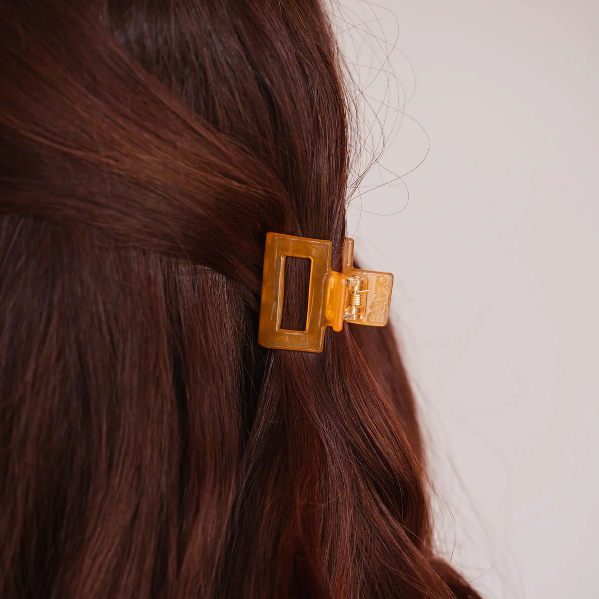 Livia Haarklammer - Image 3