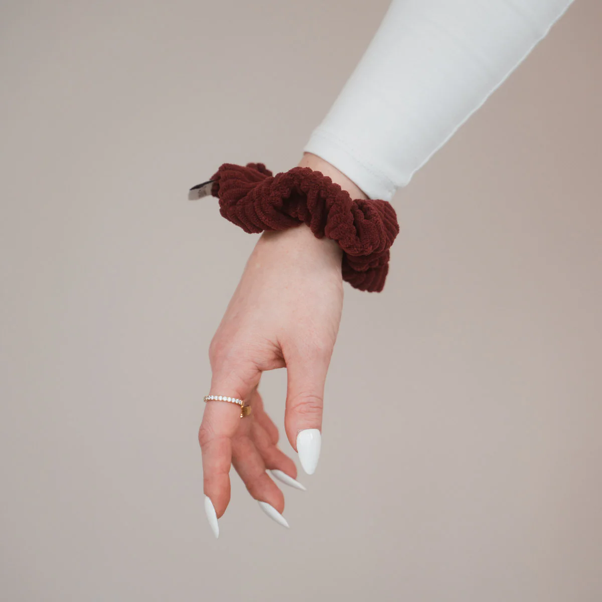 Lorianne Scrunchie - Image 5