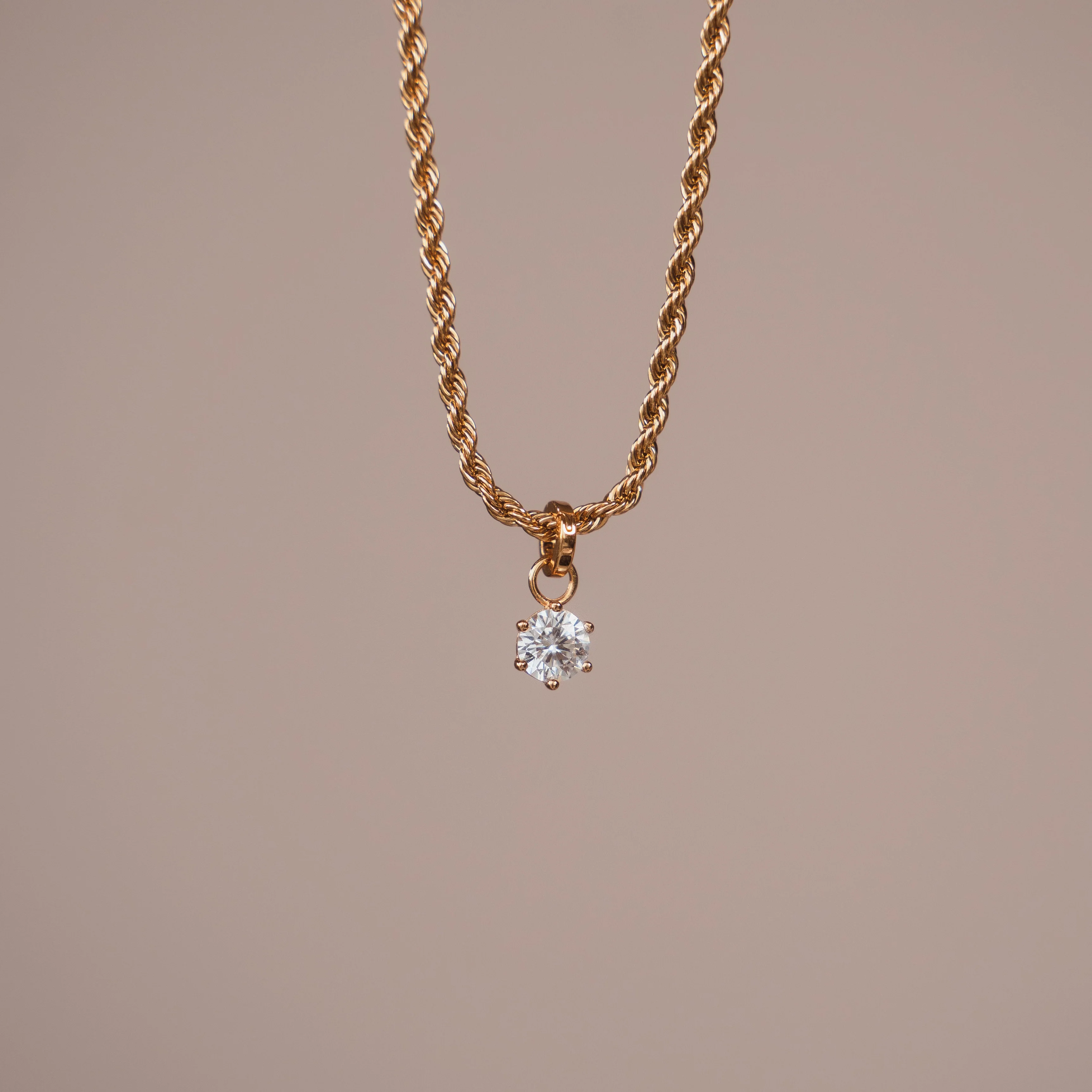 Macy Charm-Anhänger - Image 5