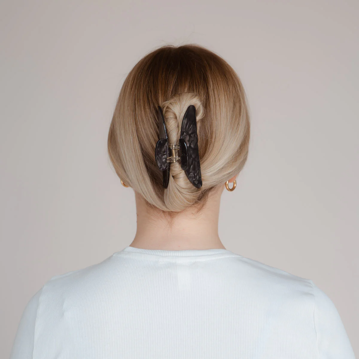 Mona Haarklammer - Image 7