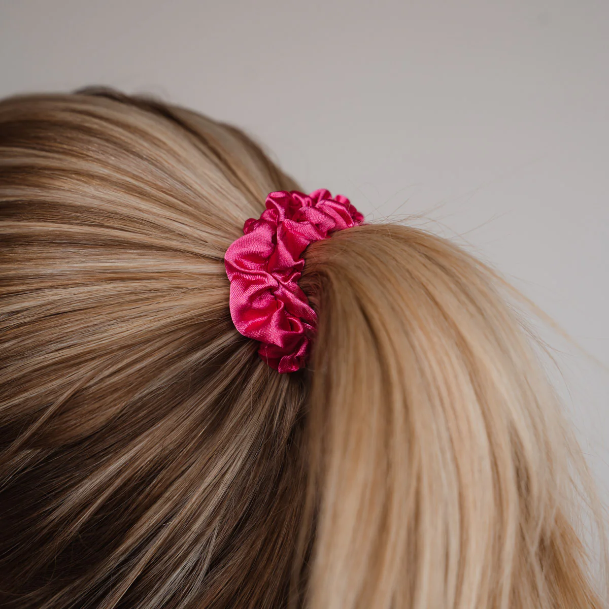 Rosa Scrunchie - Image 3