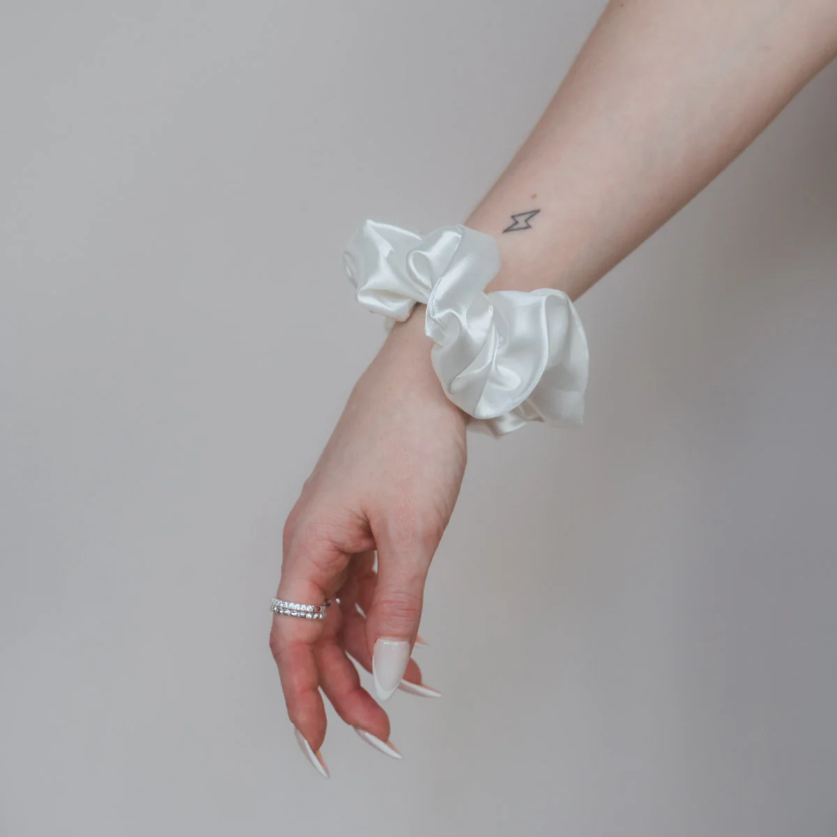 Noemie Scrunchie - Image 6