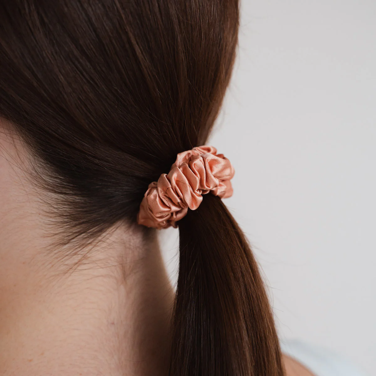 Saphira Scrunchie - Image 3