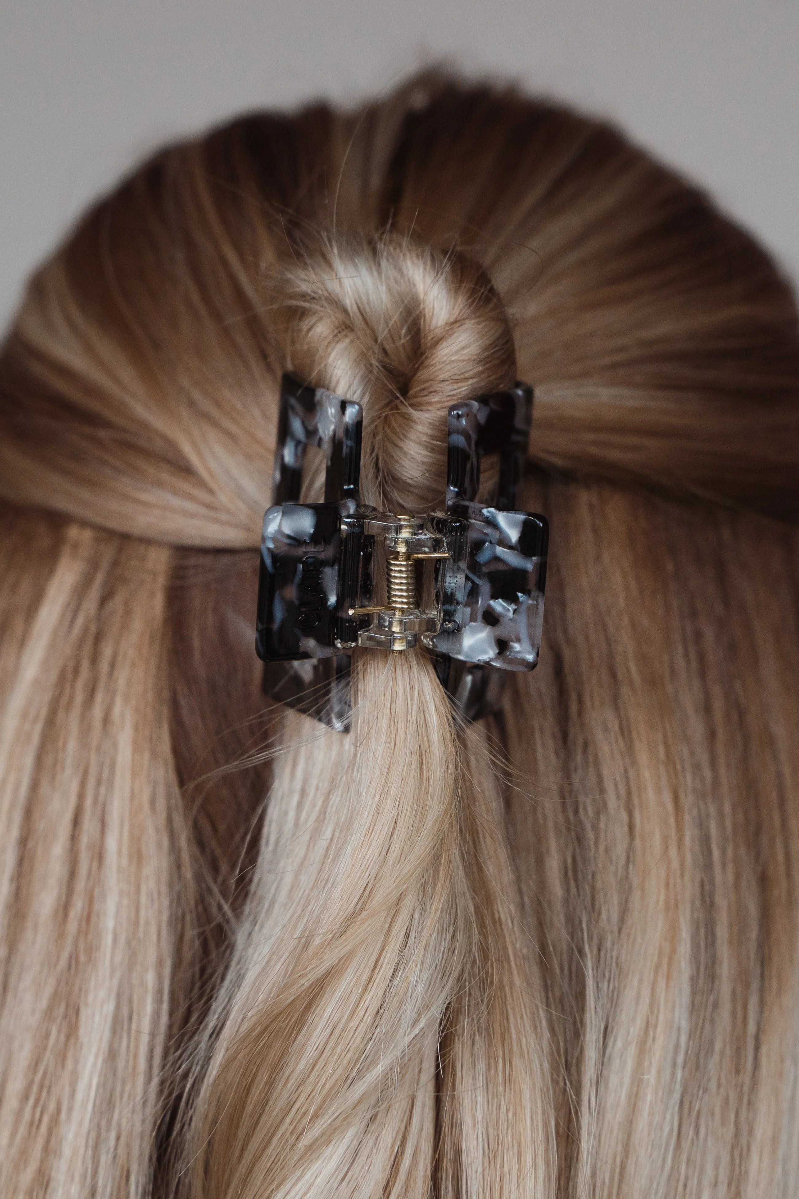 Sofia Haarklammer - Image 5
