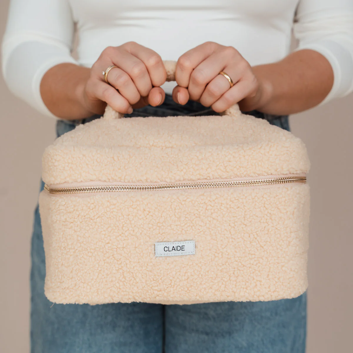 Teddy Travel Bag Beige - Image 3