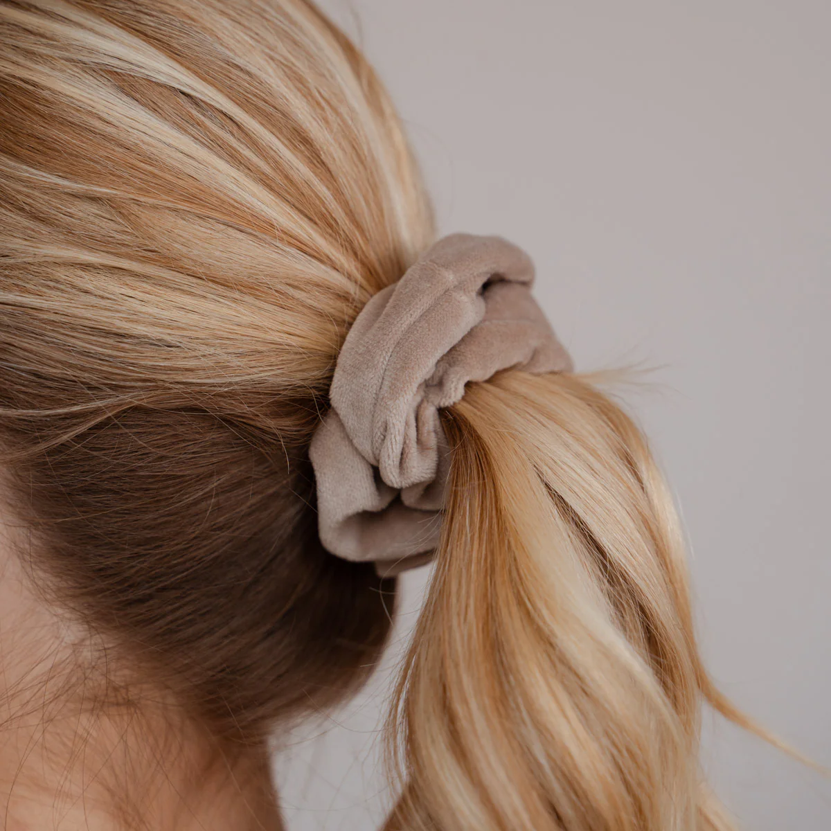 Willow Scrunchie - Image 3