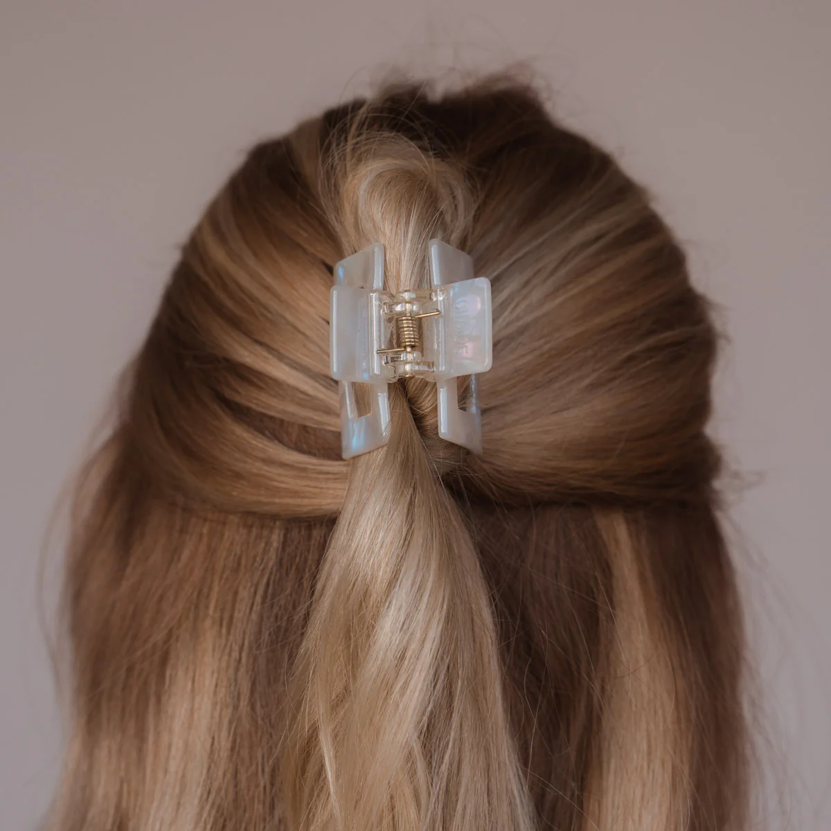 Wilma Haarklammer - Image 3